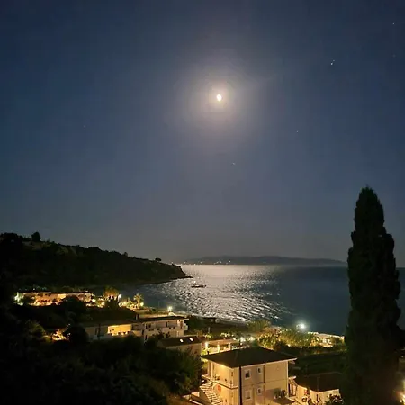 Apartment Miloni Lourdata (Kefalonia)